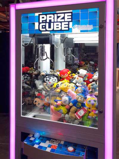 Claw machine