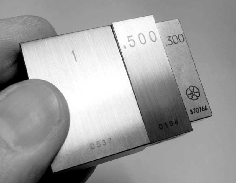 Gauge Block Bonding (Wringing)